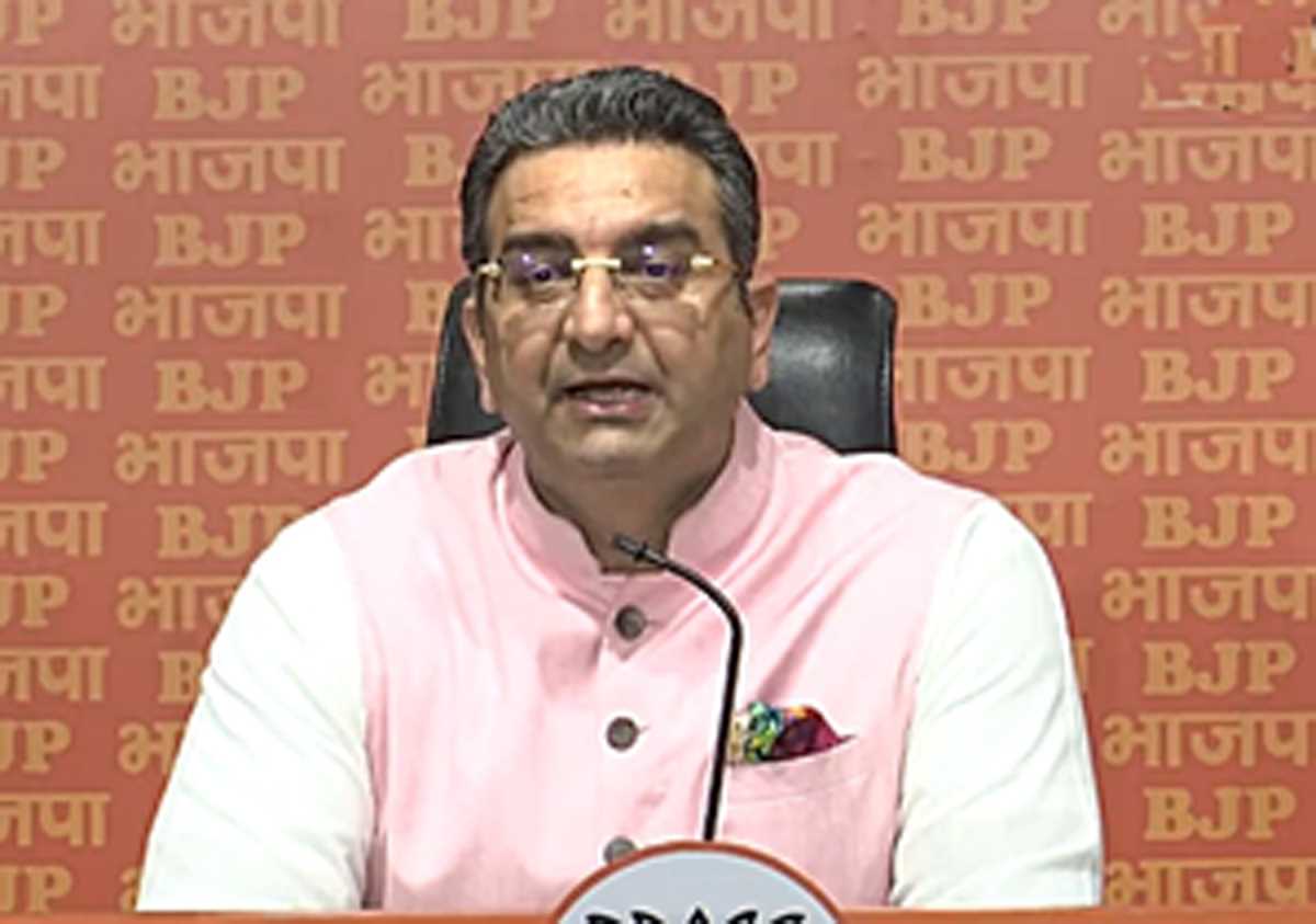 प्रदूषण के मसले पर भाजपा ने केजरीवाल से पूछे कई सवाल